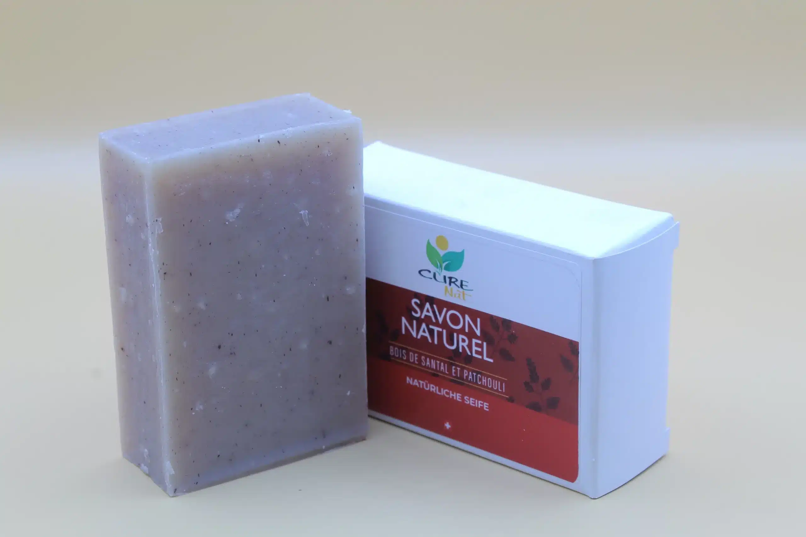 Savon bois de santal patchouli artisanal suisse CureNat